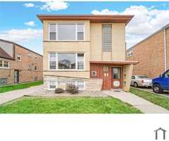 featured image of 7900 S Whipple St #2