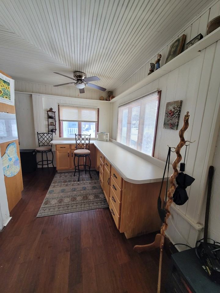 915 Barland St #2 - Photo 7 of 9