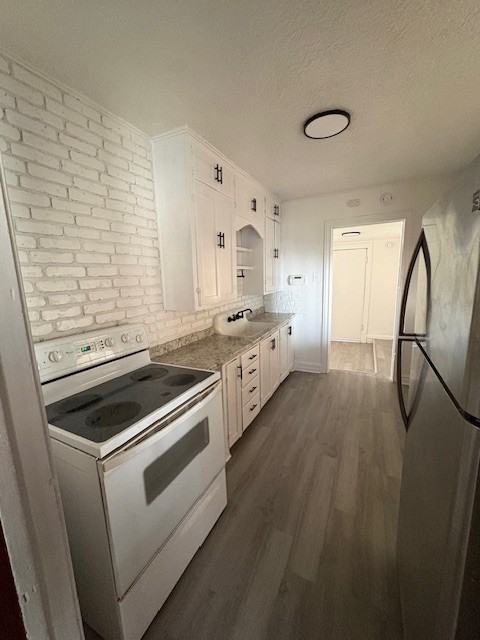 1505 Sw 8th St #1 - Photo 3 of 10