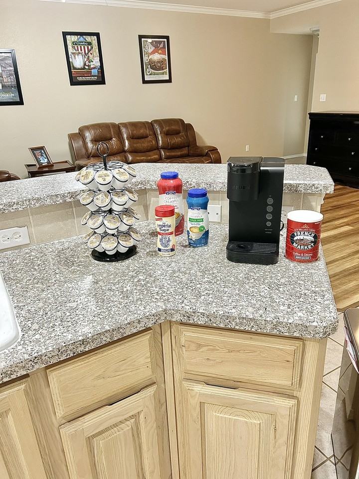 3226 Whittle Way - Photo 5 of 12