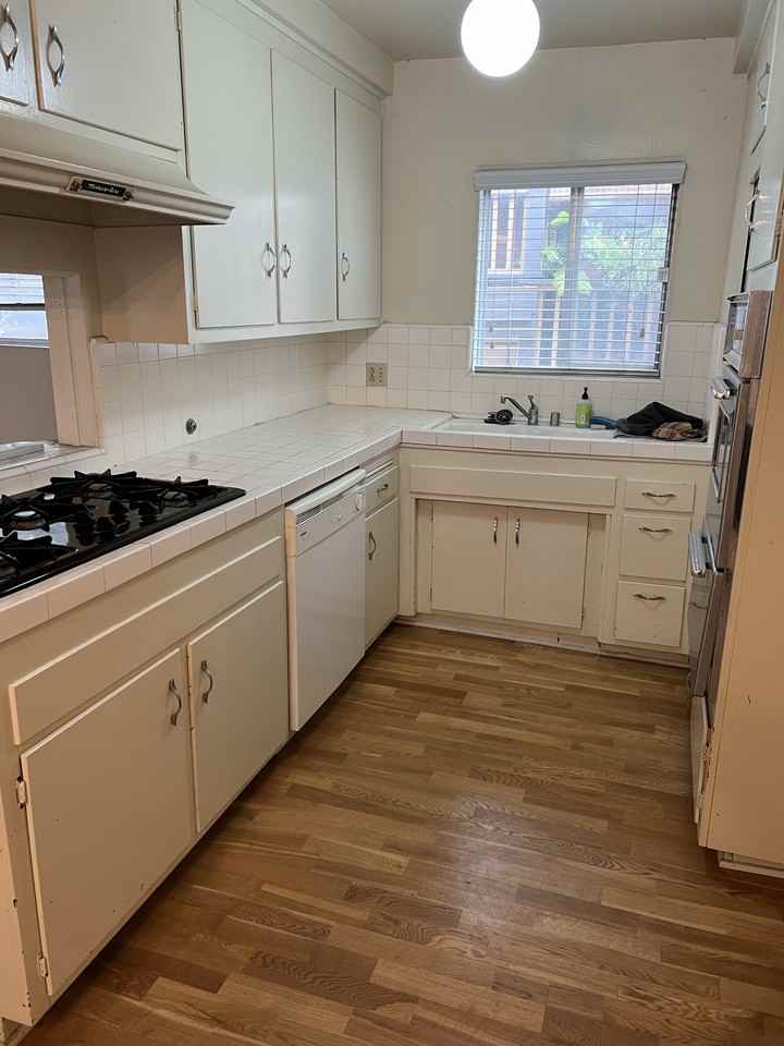 10350 Almayo Ave #2 - Photo 2 of 12