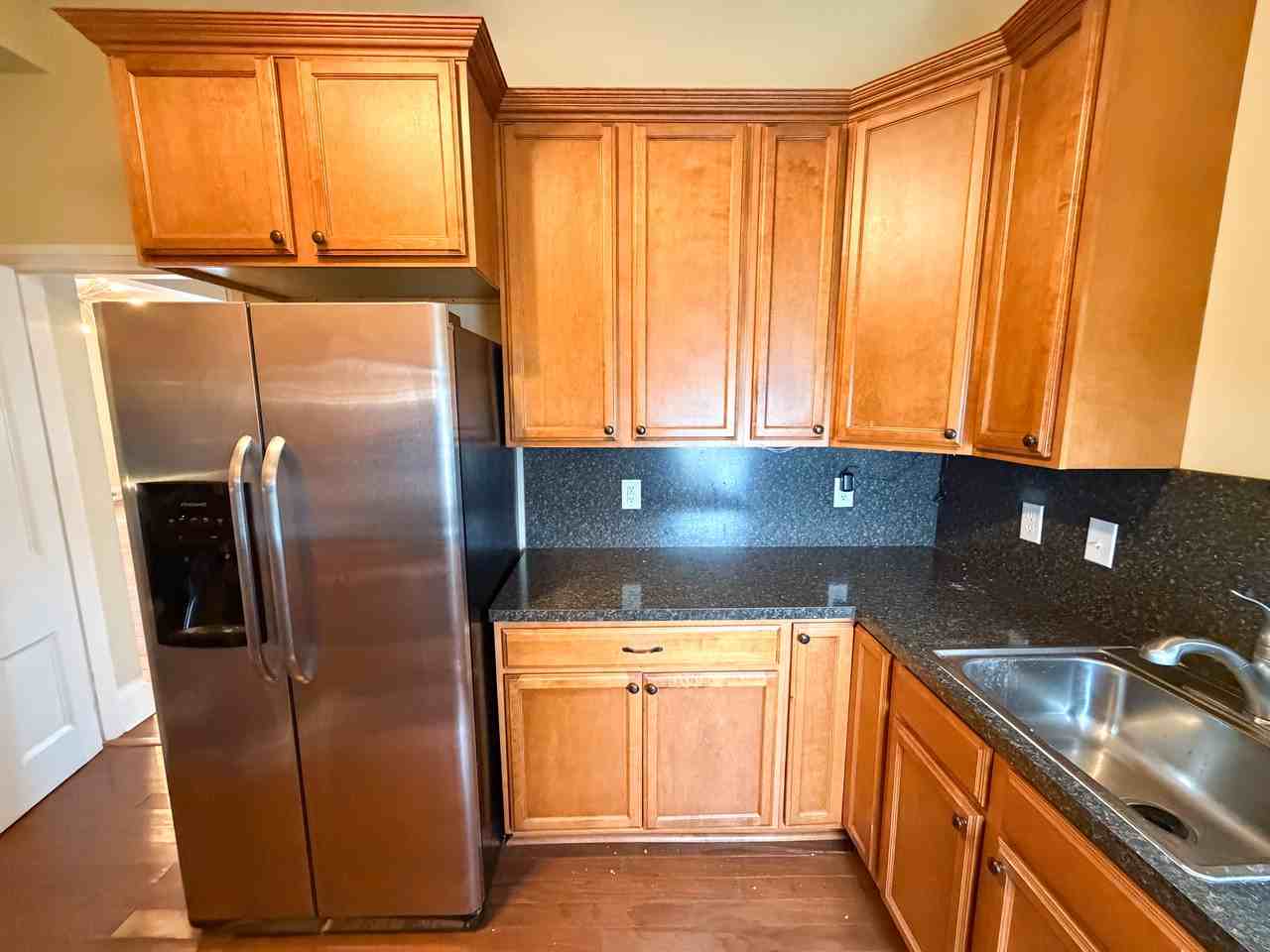 220 E Front St #C - Photo 5 of 9