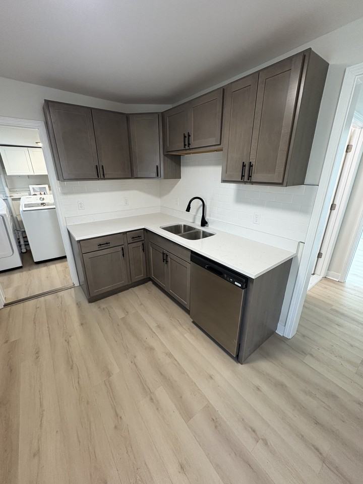 1317 Michigan St #NA - Photo 7 of 8