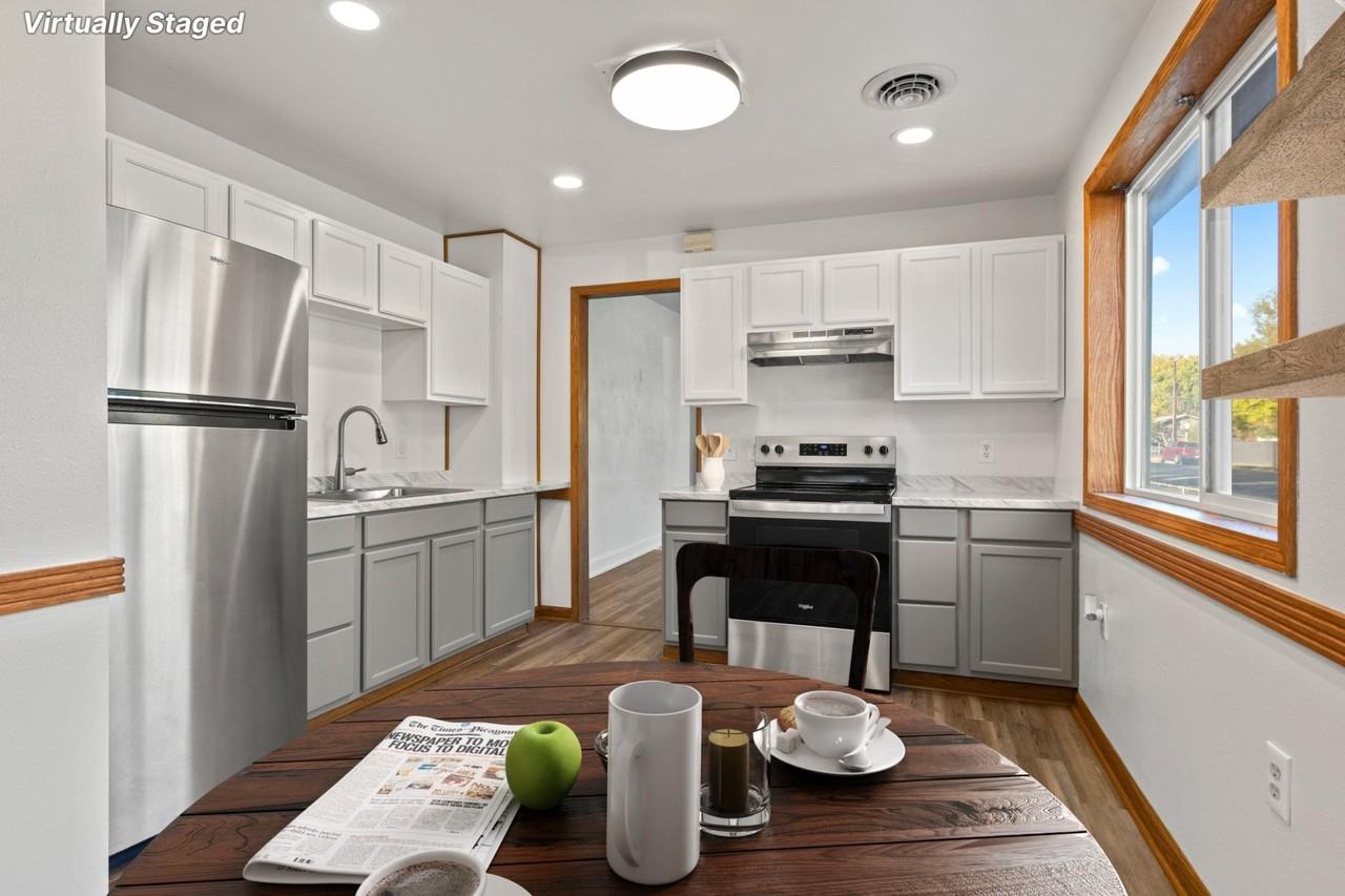 402 Burlington Ave #NA - Photo 6 of 32