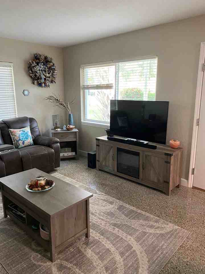 102 38th Ave Se #A - Photo 6 of 10