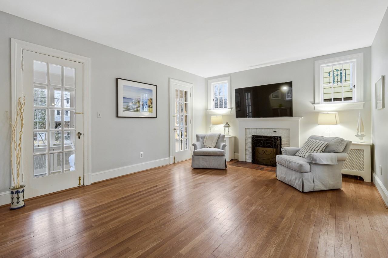 5334 Nebraska Ave Nw #NA - Photo 2 of 30