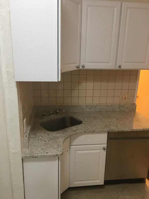 4 Adella Pl #1 - Photo 2 of 9