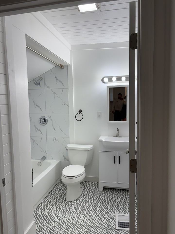 3318 Florida Ave #NA - Photo 2 of 9