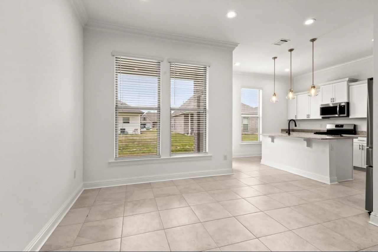 9883 Richford Dr #NA - Photo 2 of 17