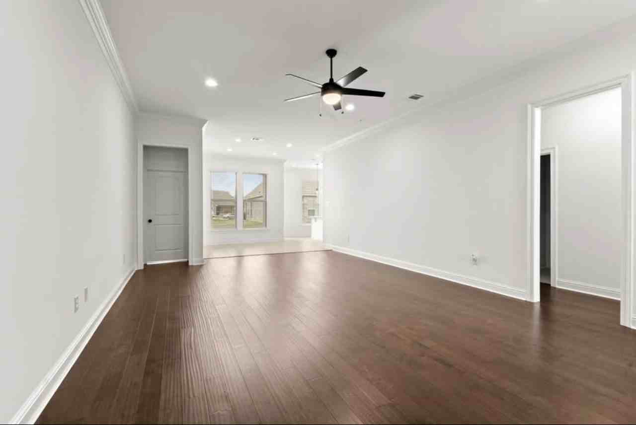 9883 Richford Dr #NA - Photo 3 of 17