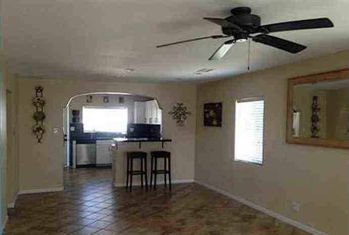 338 Grant St #NA - Photo 3 of 7