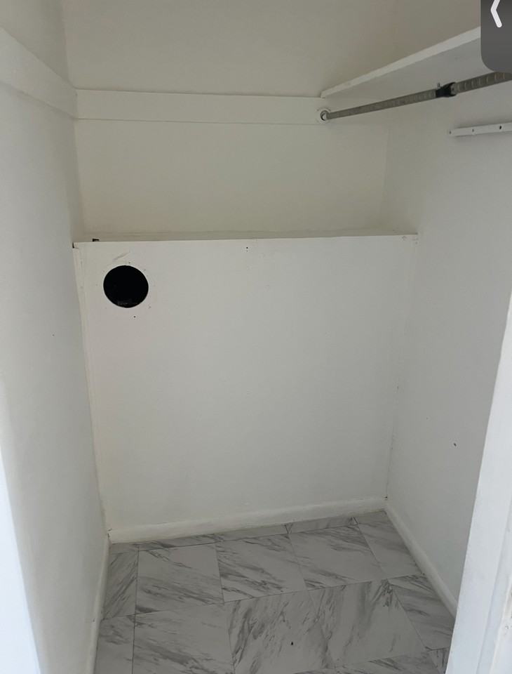 975 Nw 5th St #8 - Photo 7 of 7