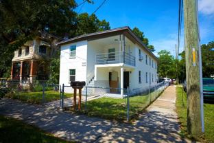 1666 N Myrtle Ave #1666 - Photo 1 of 1