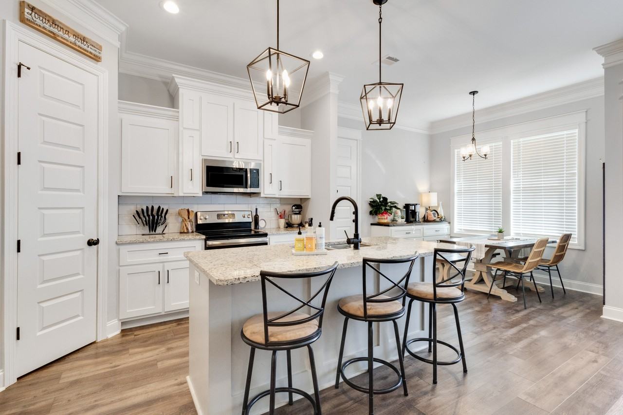 204 San Sebastian Dr #NA - Photo 2 of 20