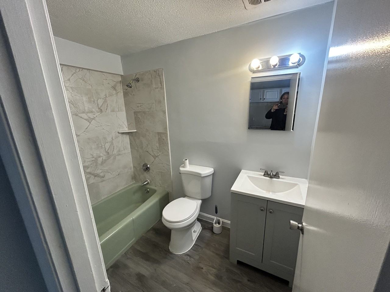 50 Pine St #5 - Photo 4 of 5