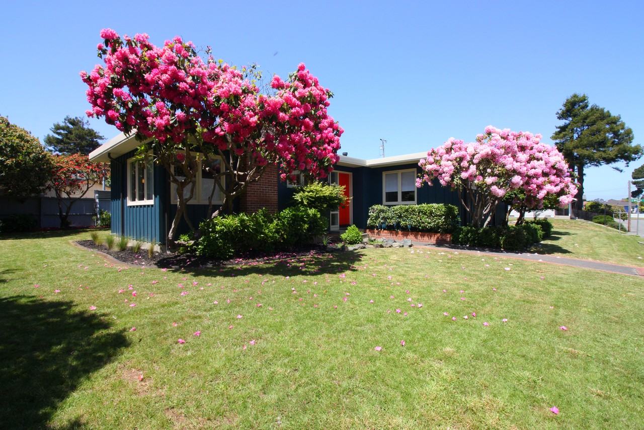 1844 Heather Ln #NA - Photo 2 of 15