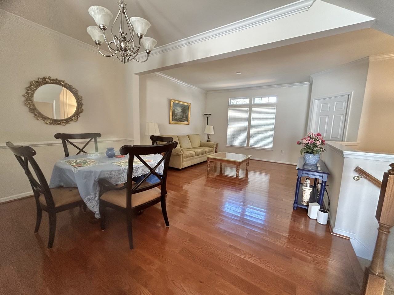 930 Rainier Rd #1 - Photo 4 of 17