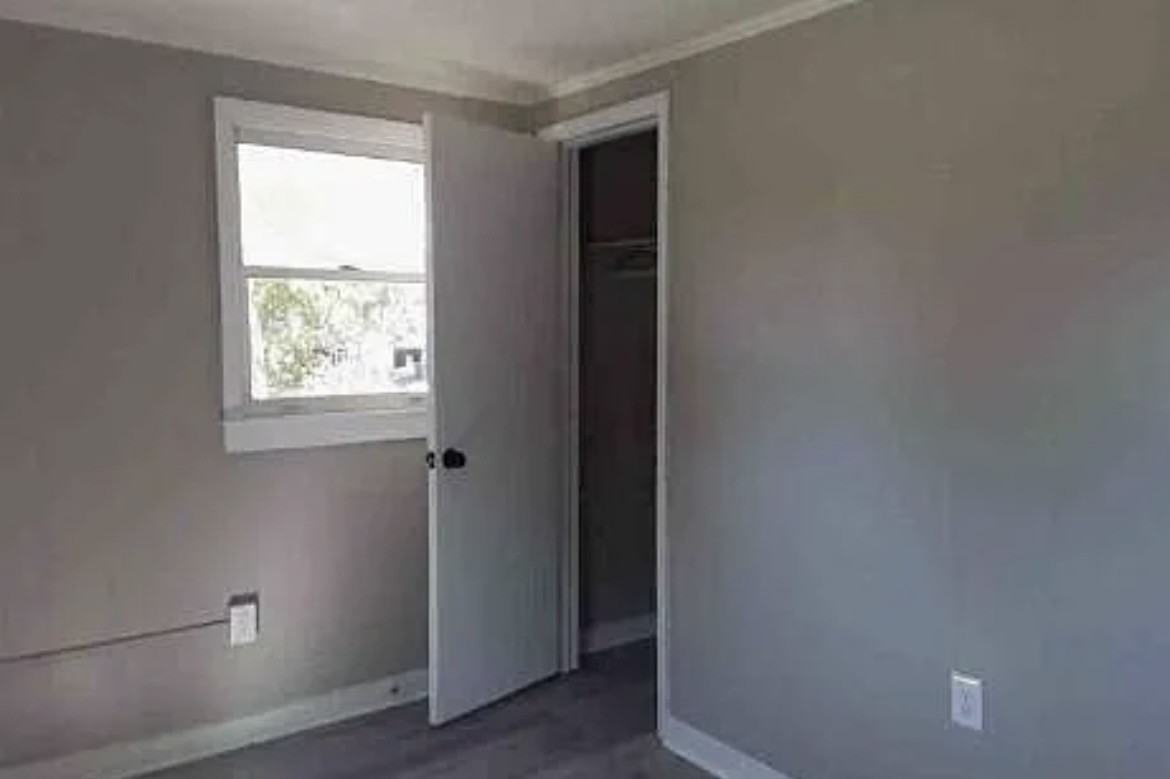 313 Jacobs St #NA - Photo 2 of 8