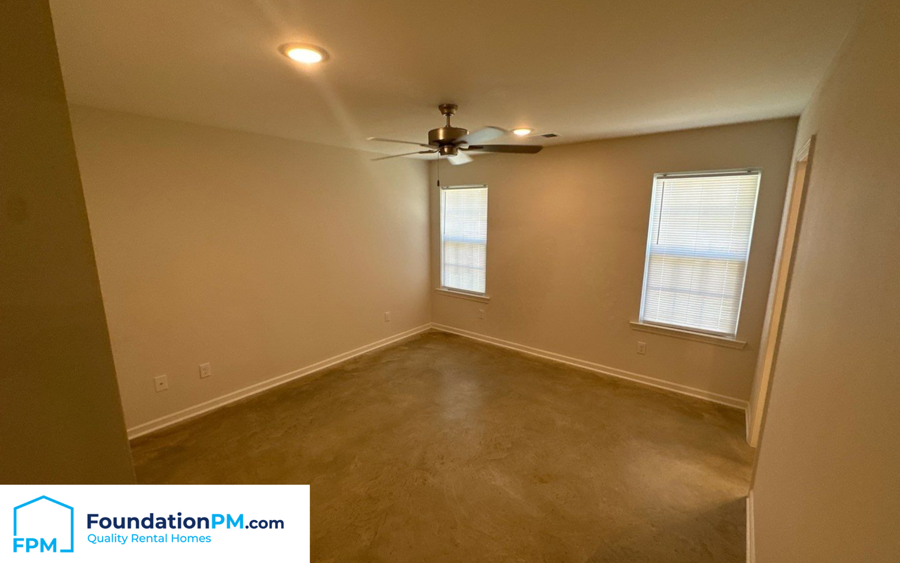 307 Chestnut St #1 - Photo 7 of 16