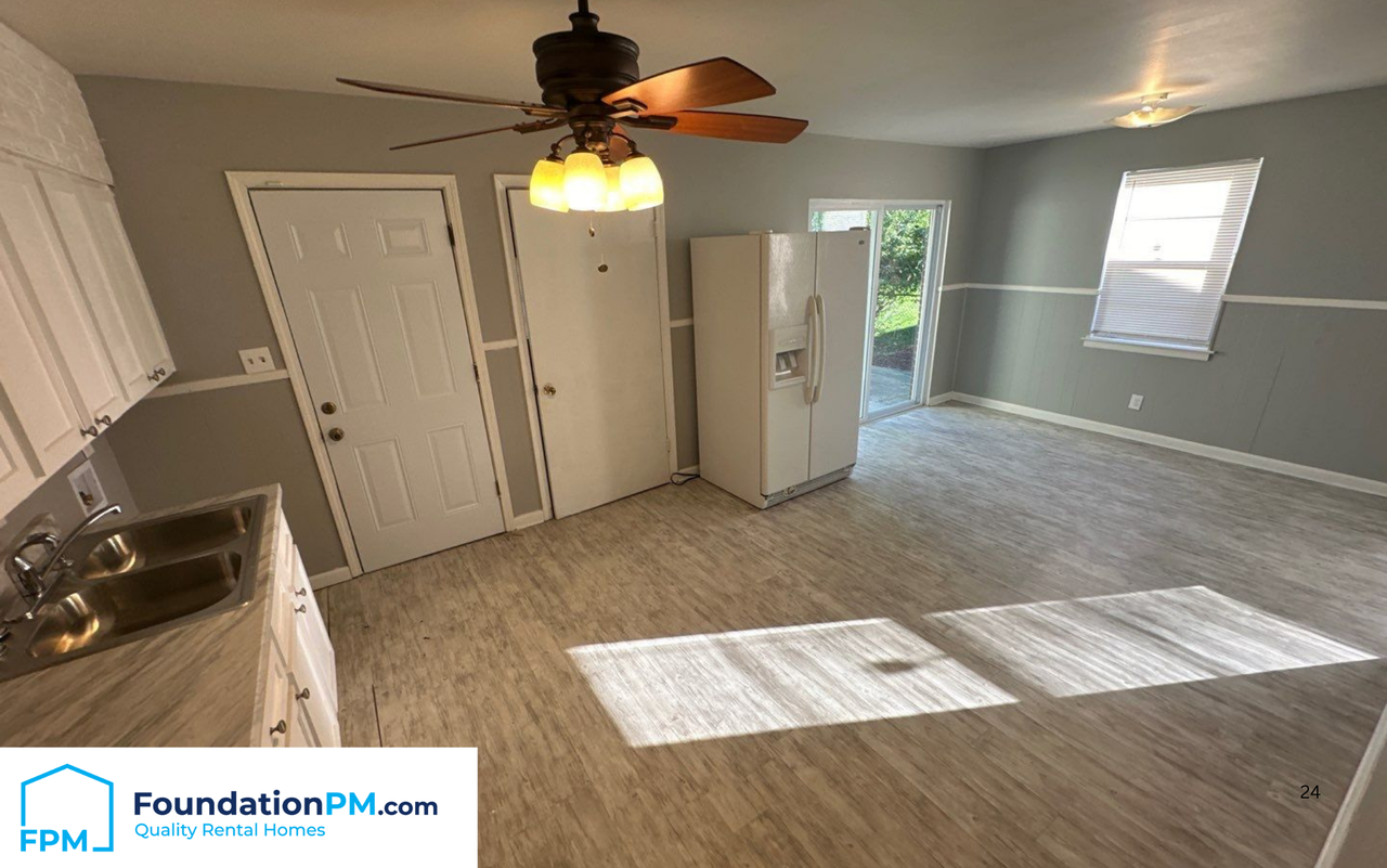 2232 Pueblo Ave #1 - Photo 4 of 12