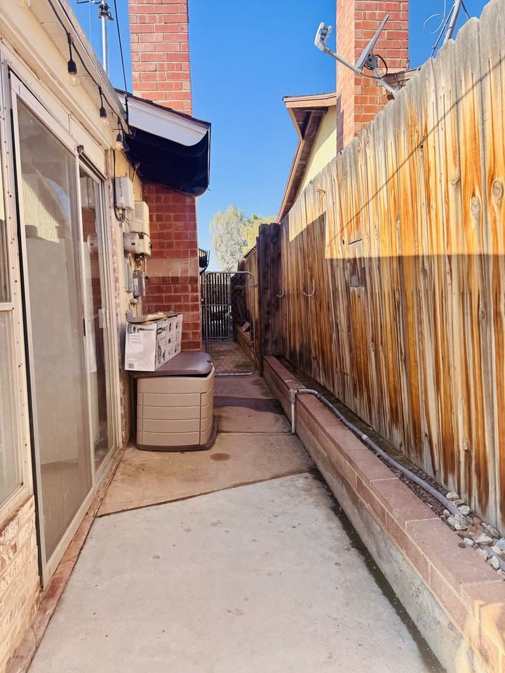 4406 Glencannon St #NA - Photo 6 of 16