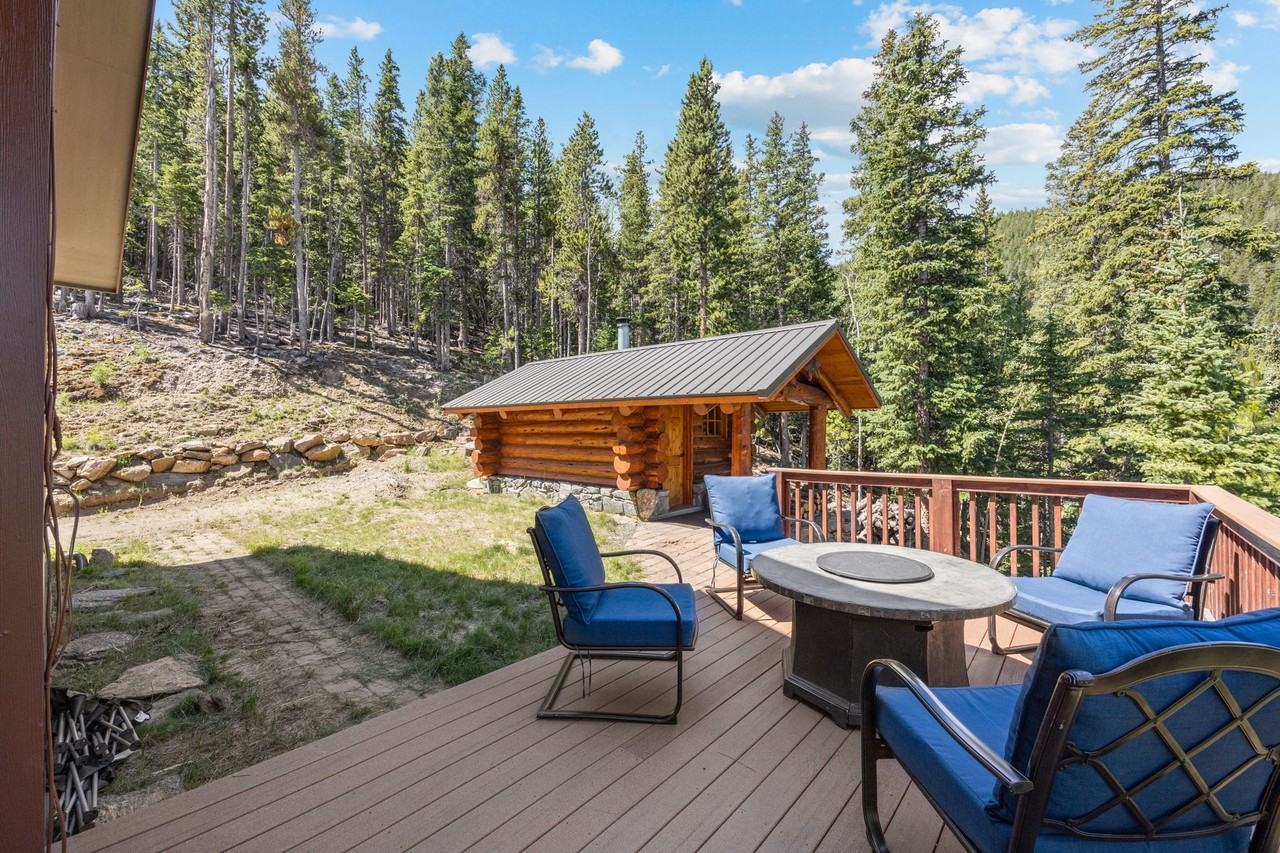 320 Valley View Dr #1 - Photo 5 of 25