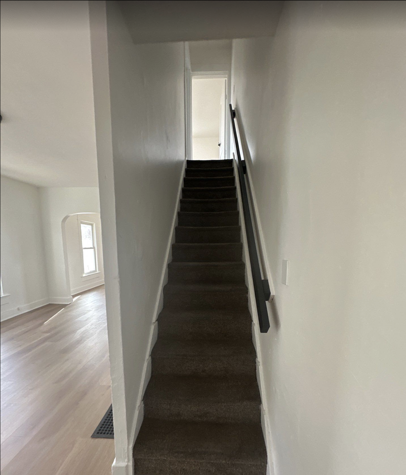 1713 Mack Ave #1715 - Photo 5 of 10