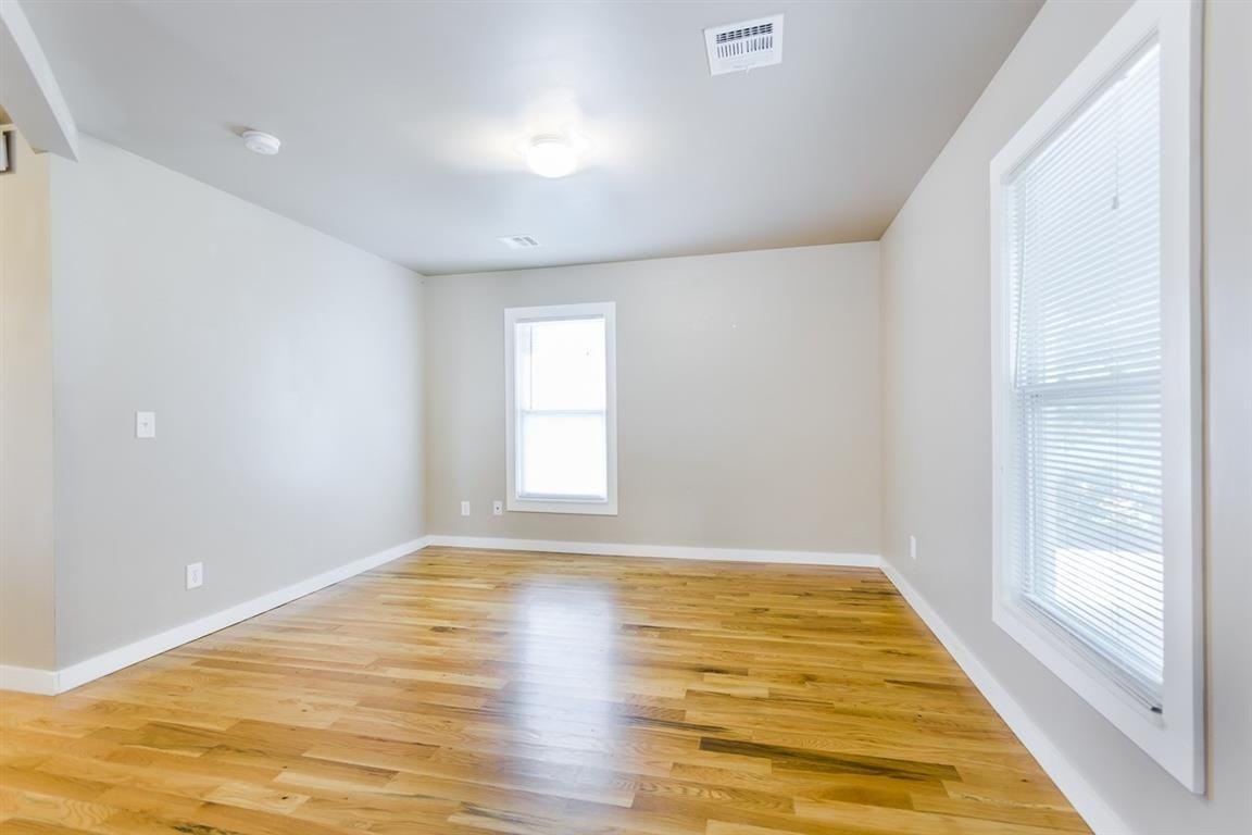 109 North 9th Street - 2Unit 2 #2 - Photo 3 of 8