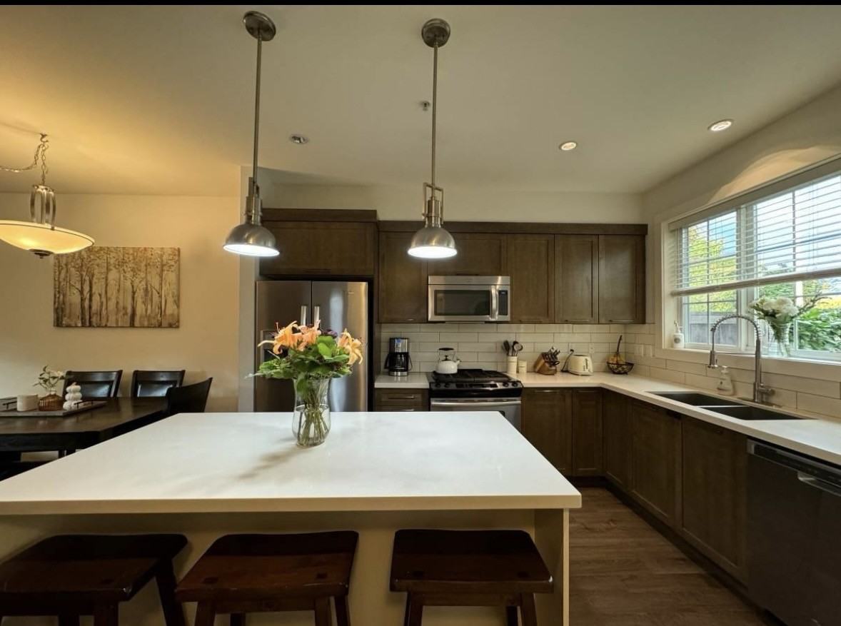 12161 237 Street #2 - Photo 2 of 21