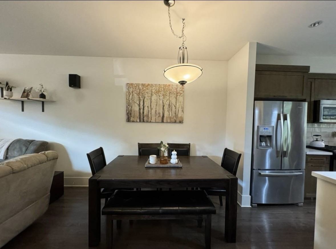 12161 237 Street #2 - Photo 4 of 21