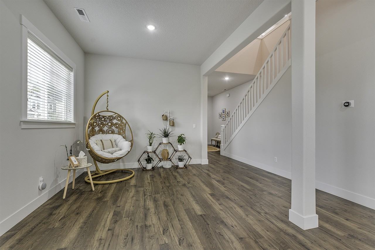 15080 Nw Legend St #1 - Photo 3 of 34