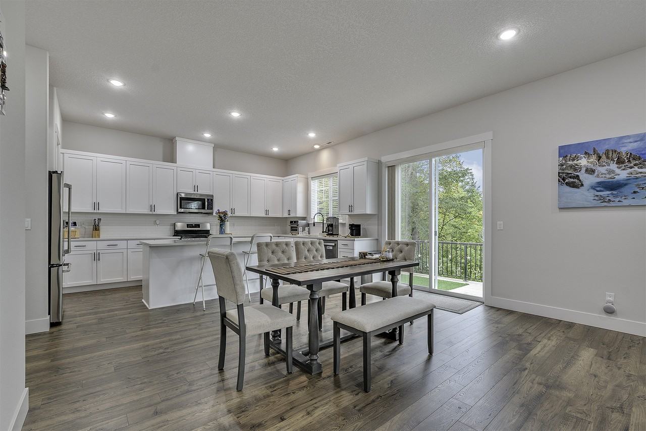 15080 Nw Legend St #1 - Photo 6 of 34