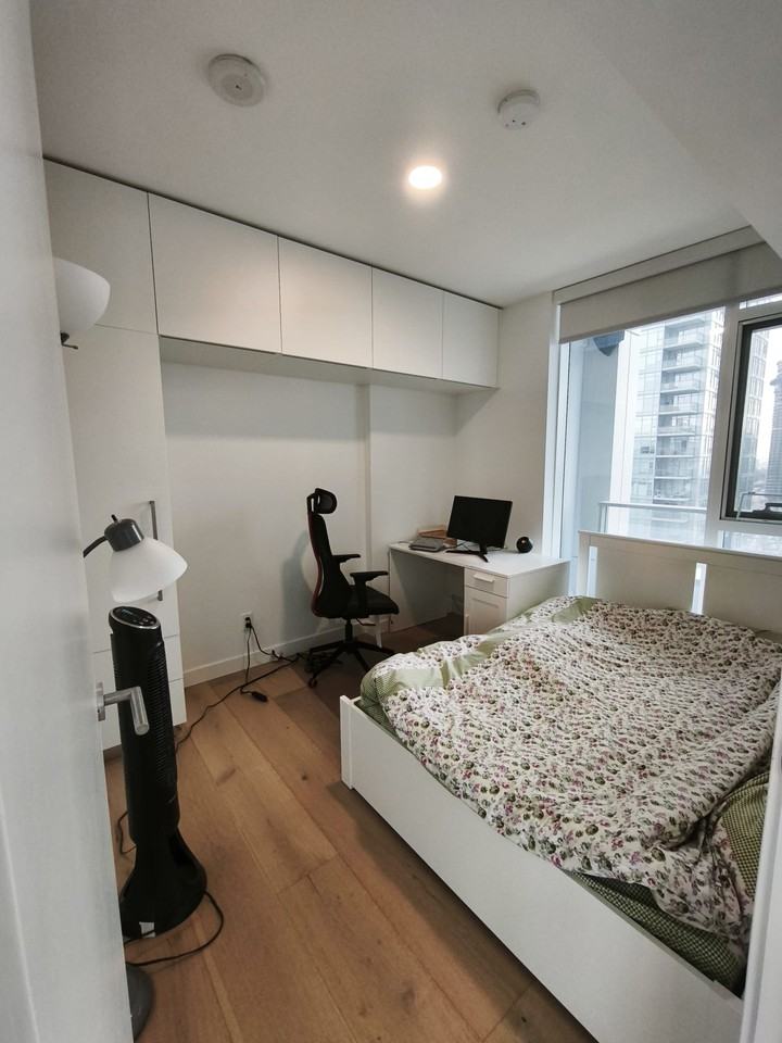 6000 Mckay Ave - Photo 7 of 9