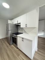 featured image of 815 50 Ave Sw