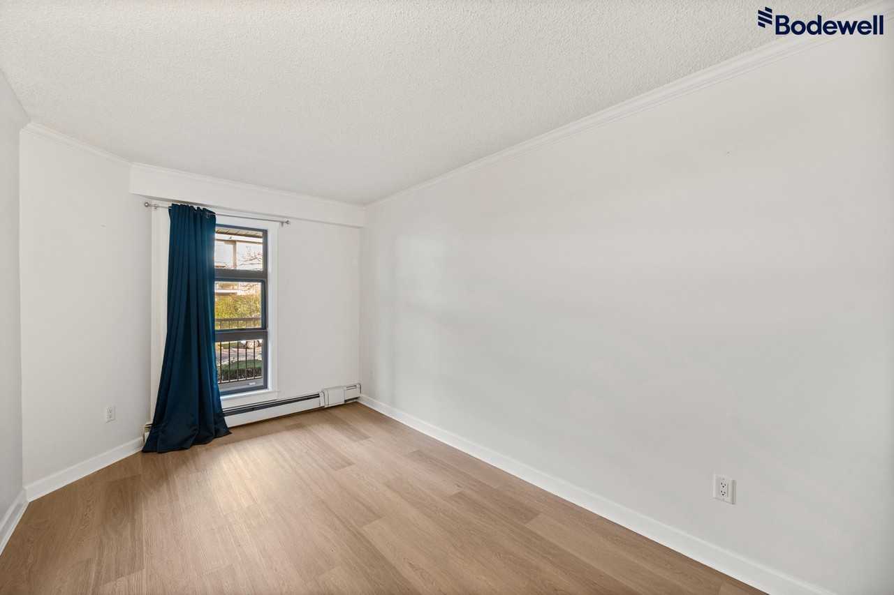 Encore - Photo 5 of 14