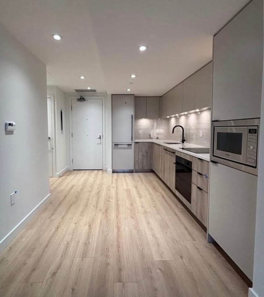 755 Harbourside Drive #315 - Photo 4 of 15