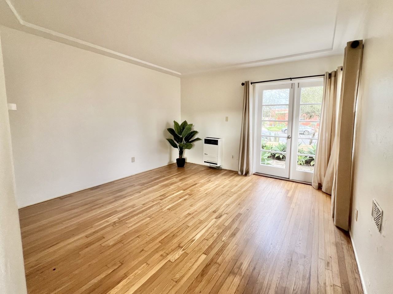 4350 35th St #4350 - Photo 6 of 19