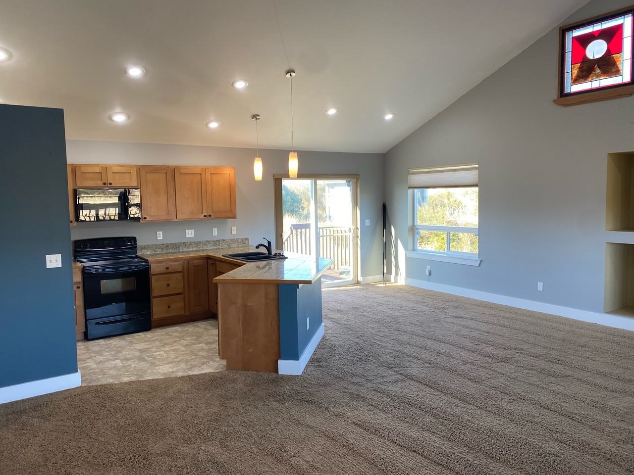 451 Skylark St Sw #1 - Photo 4 of 33