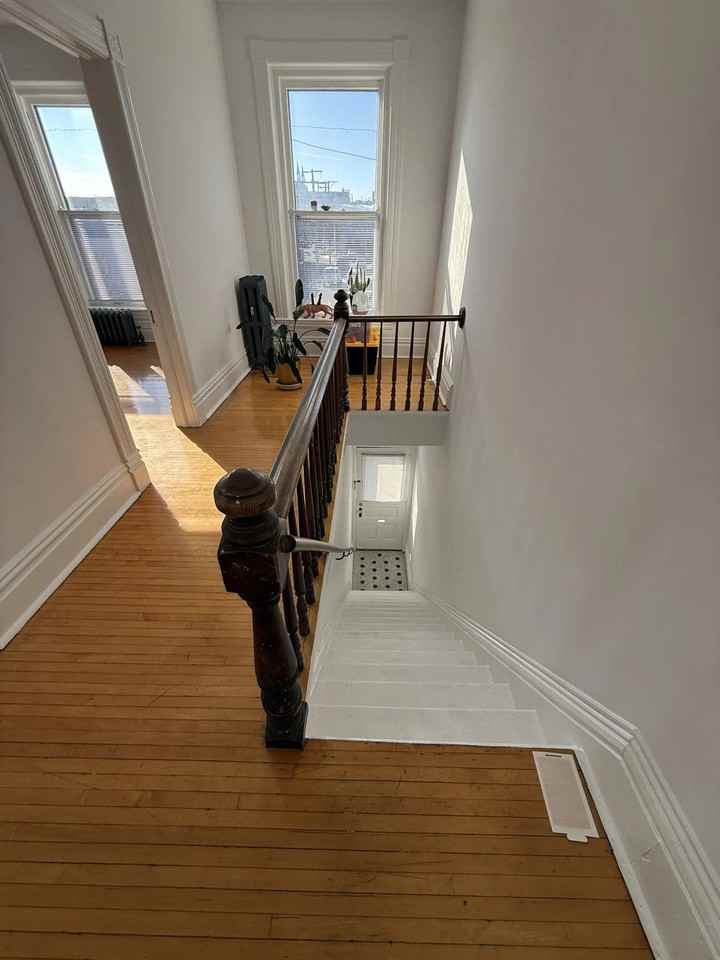 512 Market Street - 512 Upper #512UPPER - Photo 3 of 4