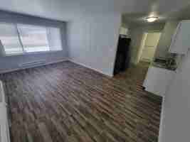 featured image of 1722 La Crescent St #71