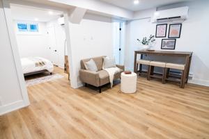 featured image of 142 Young St #C