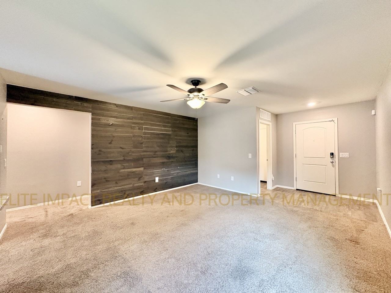 5992 S Antrim Loop #1 - Photo 4 of 23