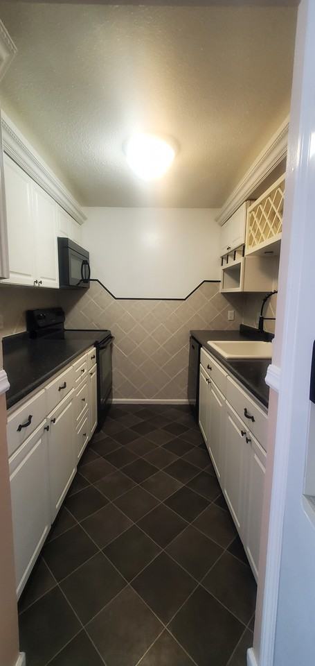 180 Main St #F132 - Photo 6 of 30