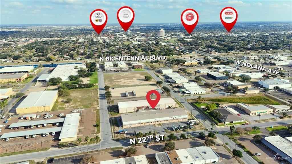 4200 N 22nd St #D4 - Photo 5 of 7