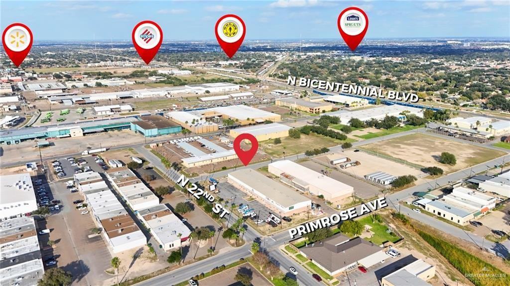 4200 N 22nd St #D4 - Photo 6 of 7