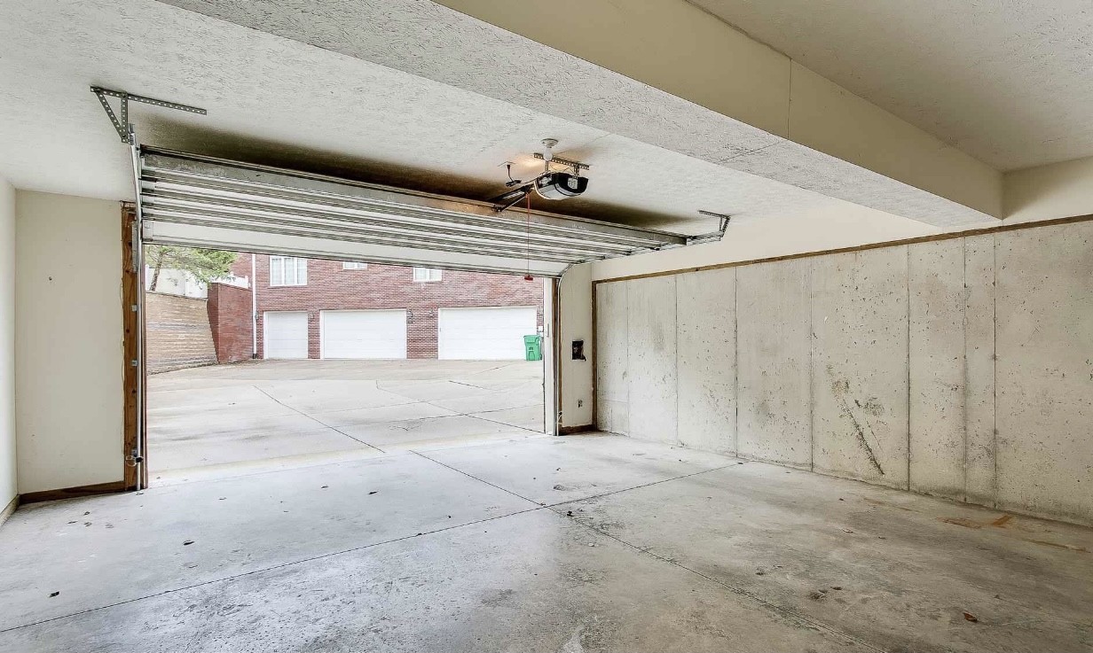 15308 Royal Troon Ave #9 - Photo 5 of 28