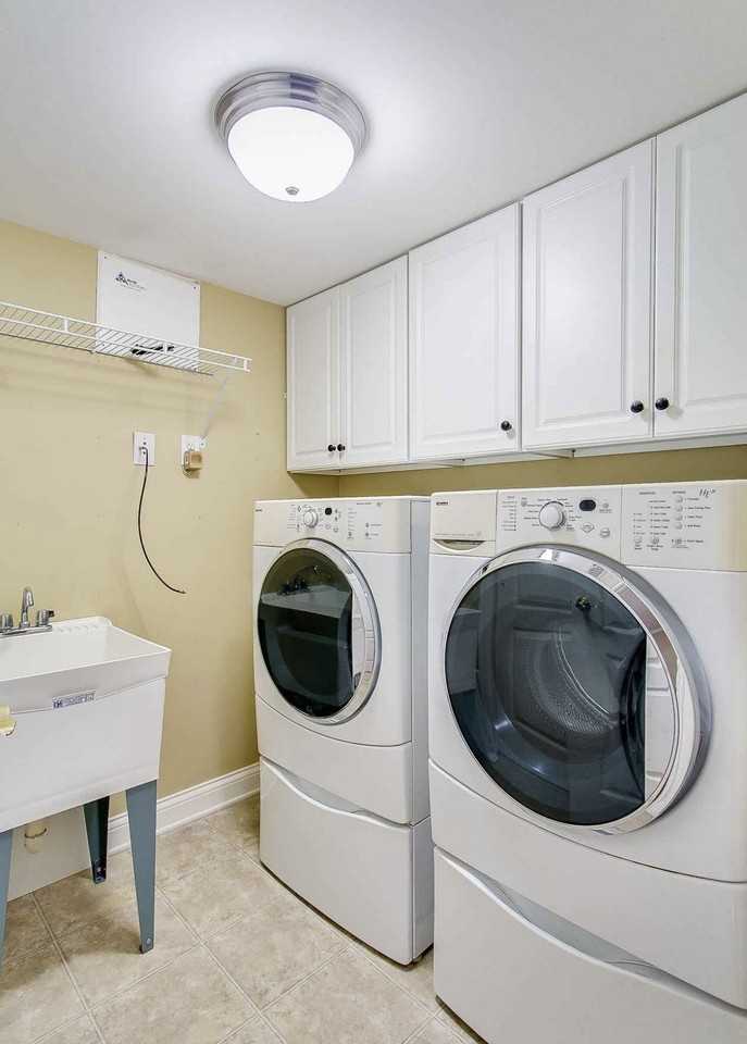 15308 Royal Troon Ave #9 - Photo 6 of 28