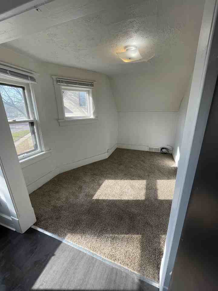 716 W Michigan Ave #3 - Photo 6 of 21