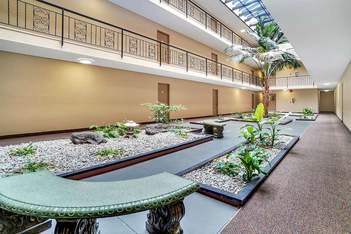 Skyview Apartments - Photo 6 of 39