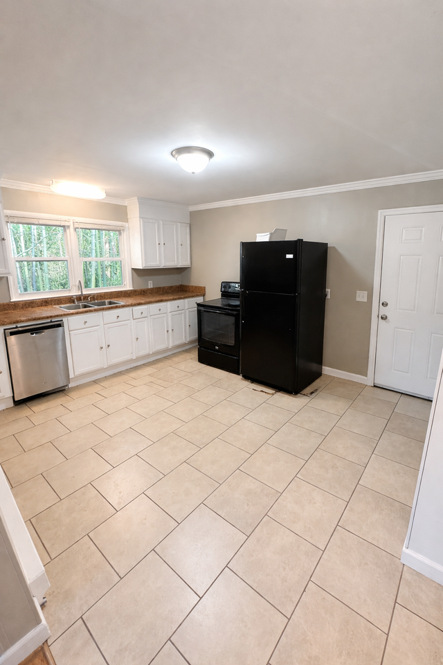 183 Booker St #A - Photo 2 of 12